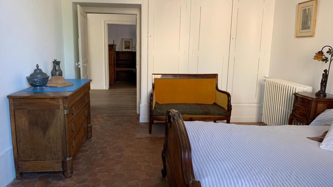 Вилла Grand Corps De Ferme A La Rue Messire Etienne 89113 Neuilly Valravillon Экстерьер фото